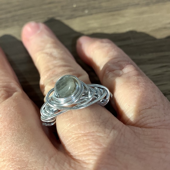 Beautiful ring size 6* - Picture 5 of 7